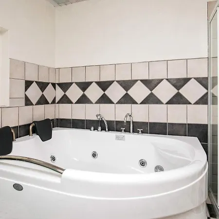 10 Person In Tatil Evi Pandrup