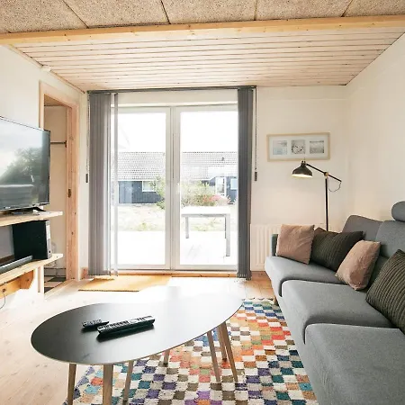 Holiday home 10 Person In *