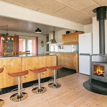 10 Person In Holiday home
