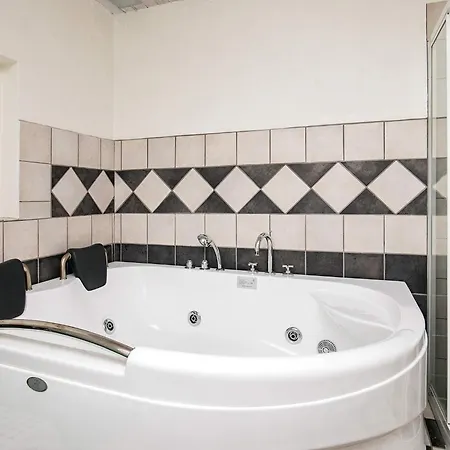 Casa vacanze 4 Star In *